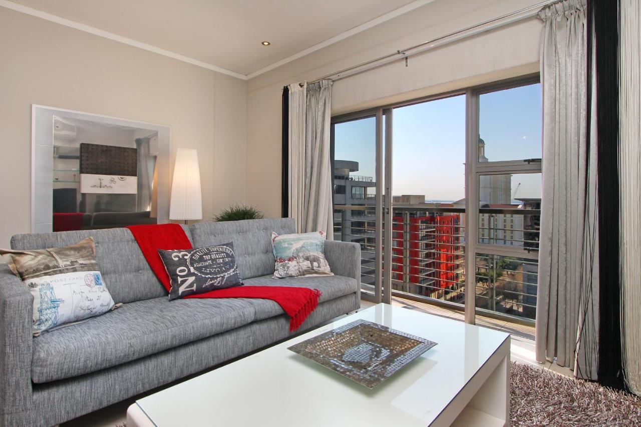 Full Power, Long Stay Rates, Walk To V&A Waterfront, Fibre Wifi, Gym & Pool Cape Town Exterior photo
